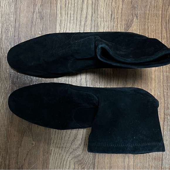 Stuart Weitzman black suede sock slip on ankle bootie size 8 - Picture 6 of 6